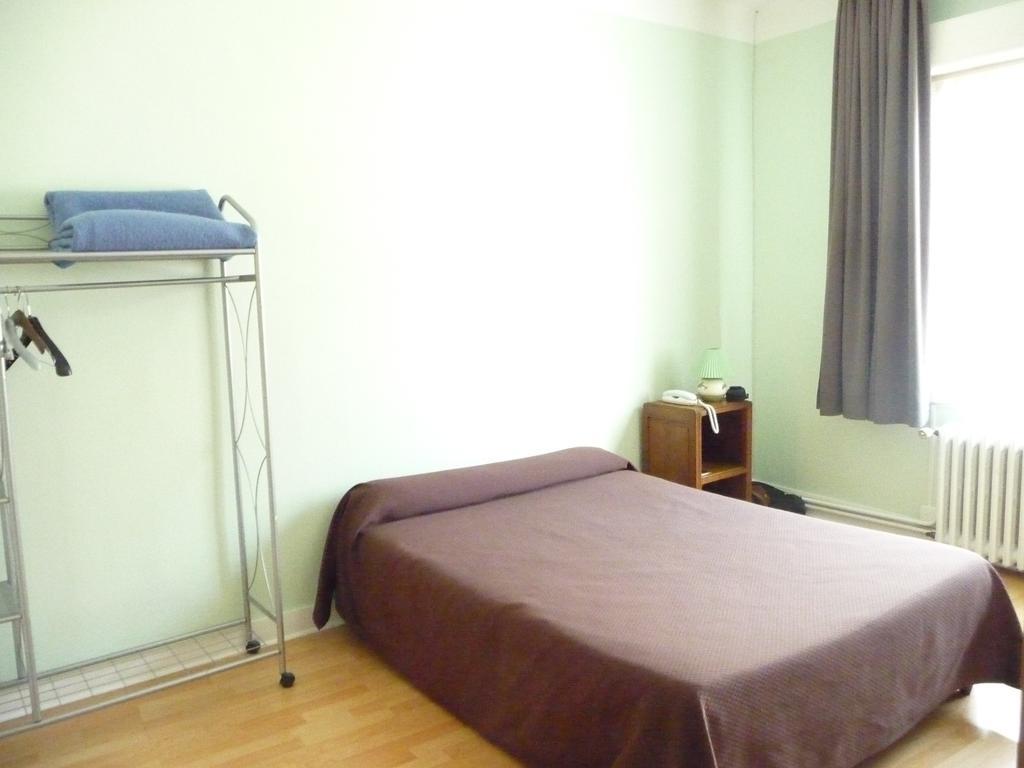 Hotel De La Gare Perigueux Phòng bức ảnh