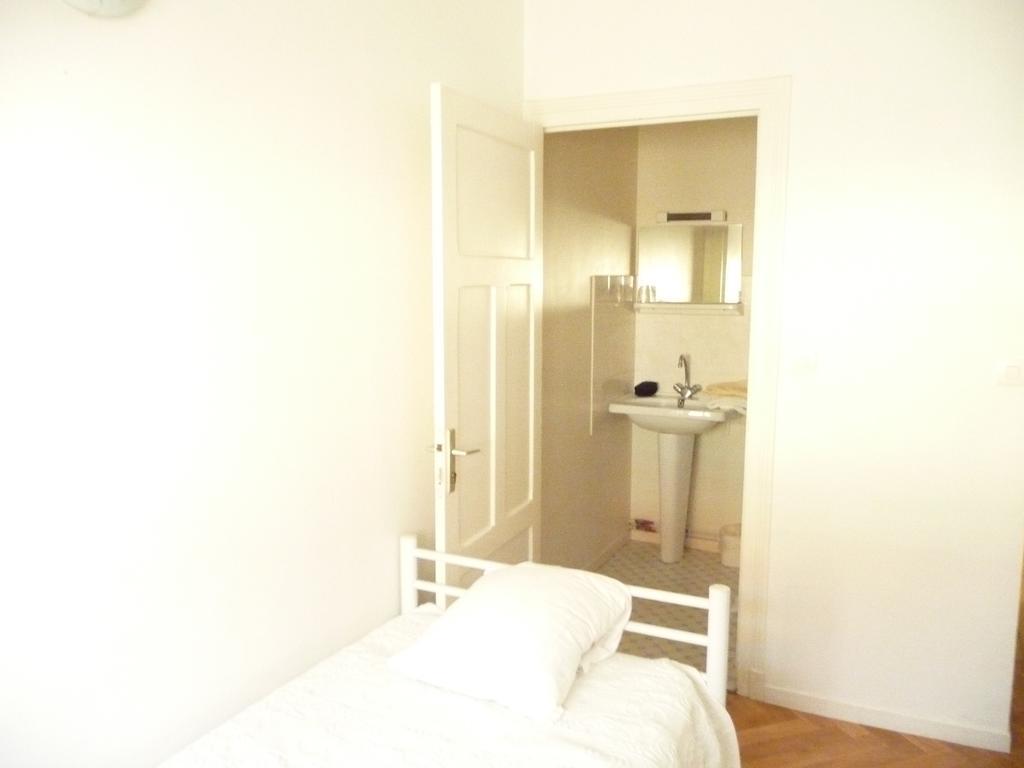 Hotel De La Gare Perigueux Phòng bức ảnh