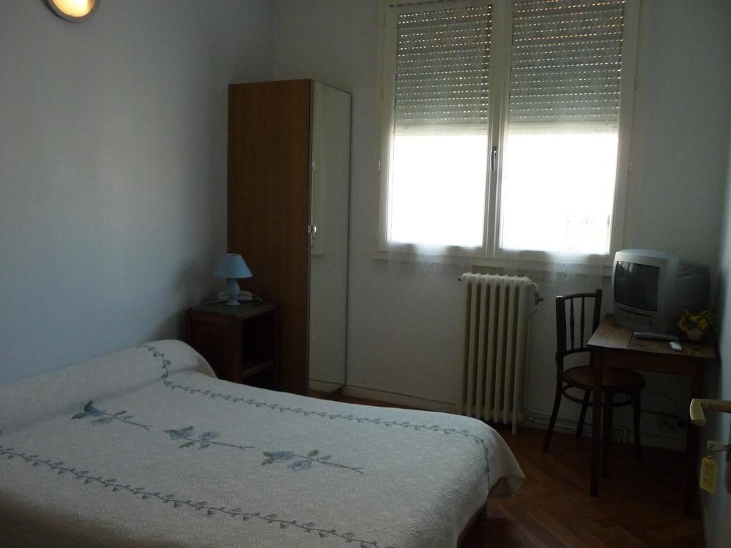 Hotel De La Gare Perigueux Phòng bức ảnh
